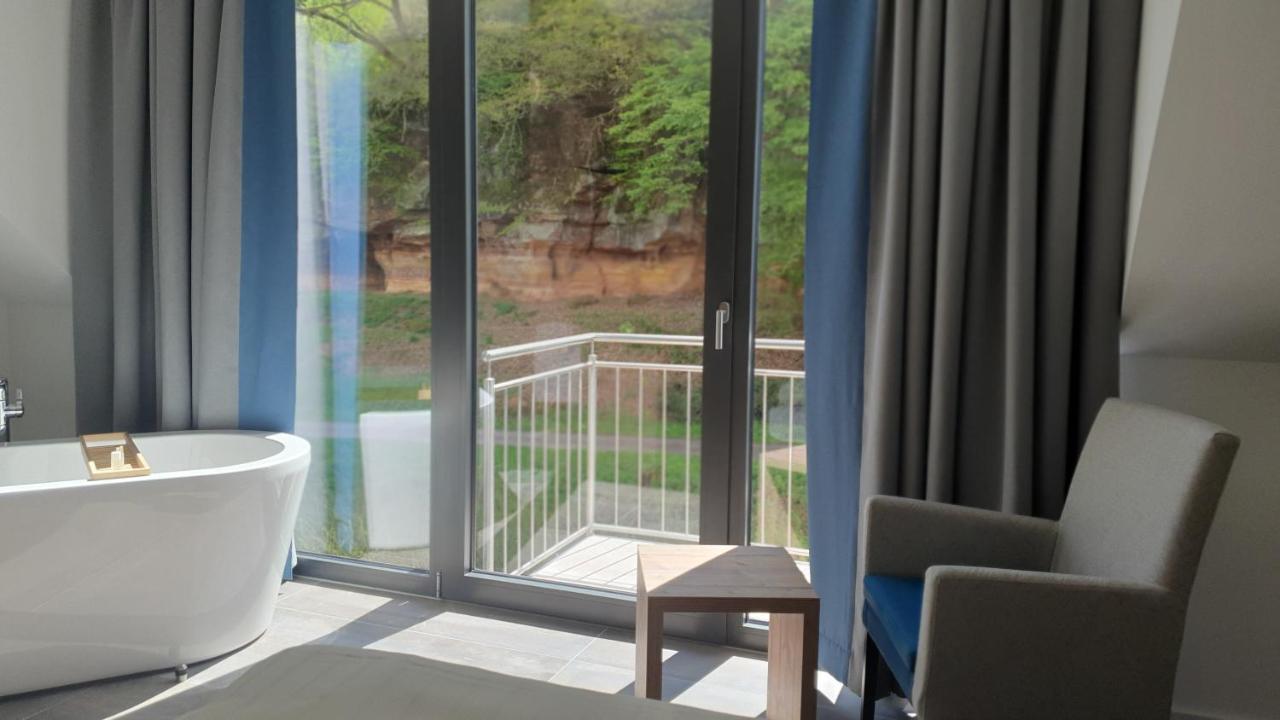 Landhotel Weihermuehle Thaleischweiler-Froschen Esterno foto