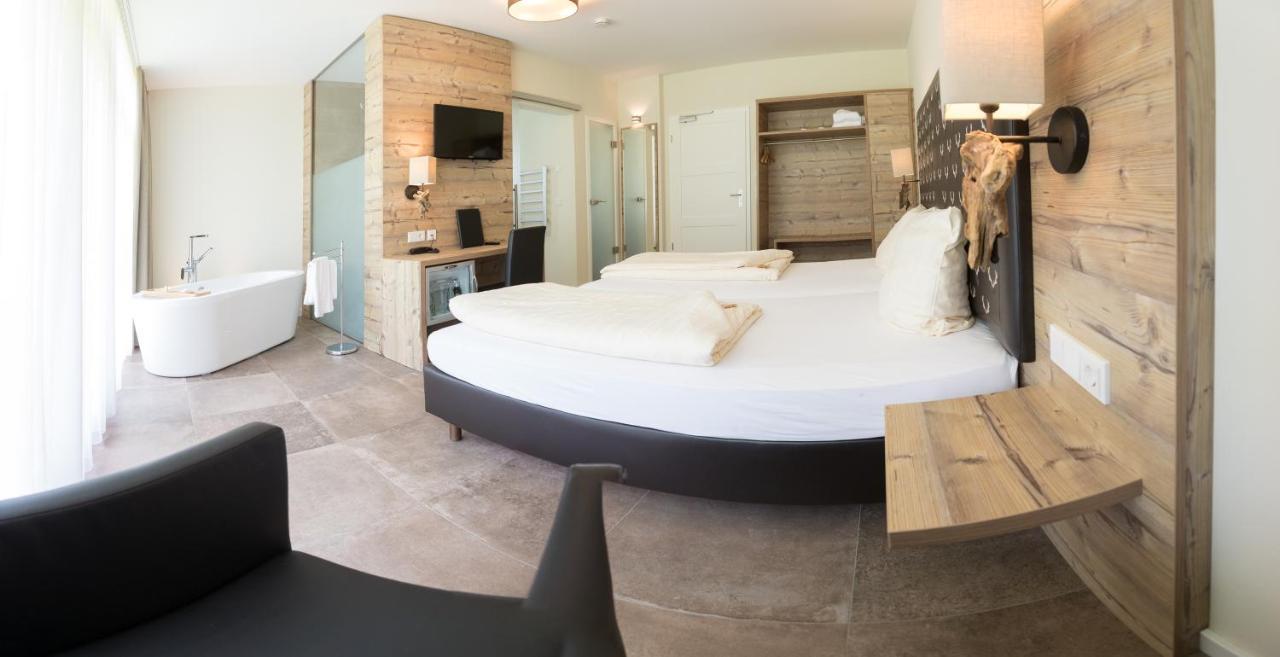 Landhotel Weihermuehle Thaleischweiler-Froschen Esterno foto